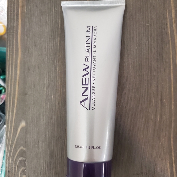 Avon Other - Avon Anew platinum cleanser